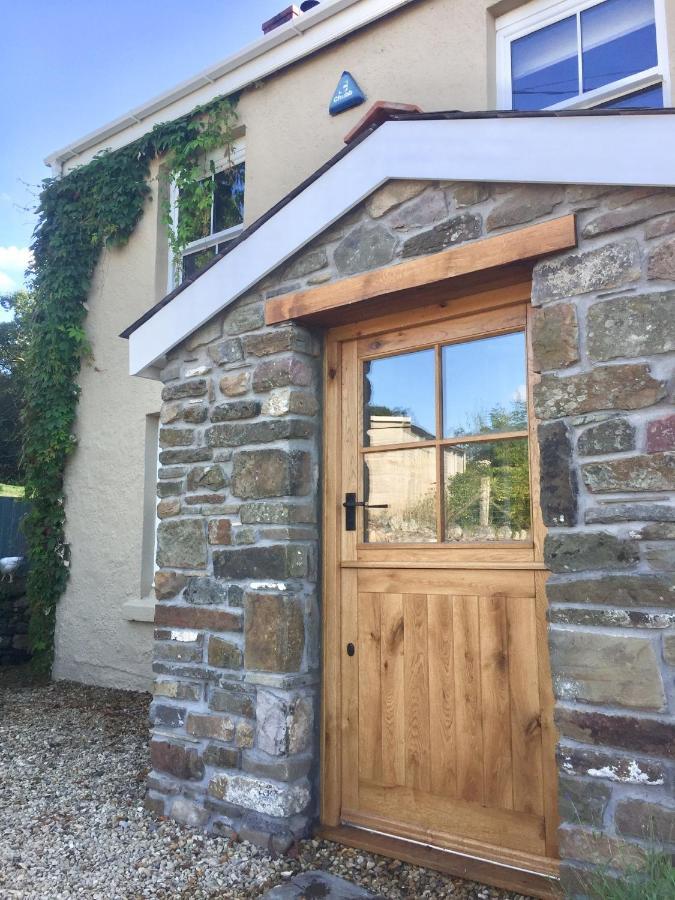 Efail Y Garn Bed and Breakfast Swansea Buitenkant foto