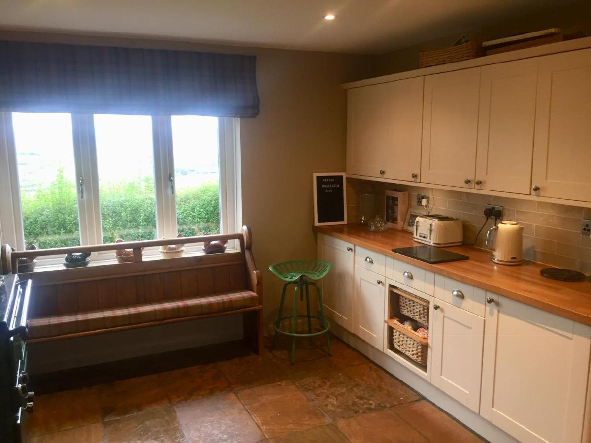 Efail Y Garn Bed and Breakfast Swansea Buitenkant foto
