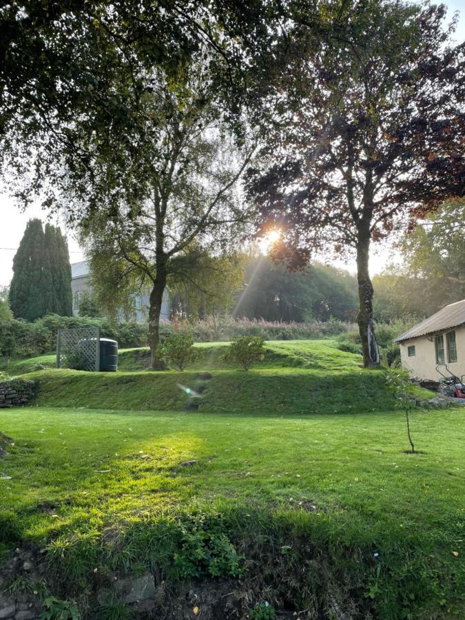 Efail Y Garn Bed and Breakfast Swansea Buitenkant foto