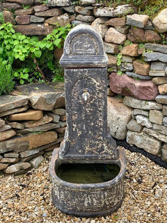 Efail Y Garn Bed and Breakfast Swansea Buitenkant foto