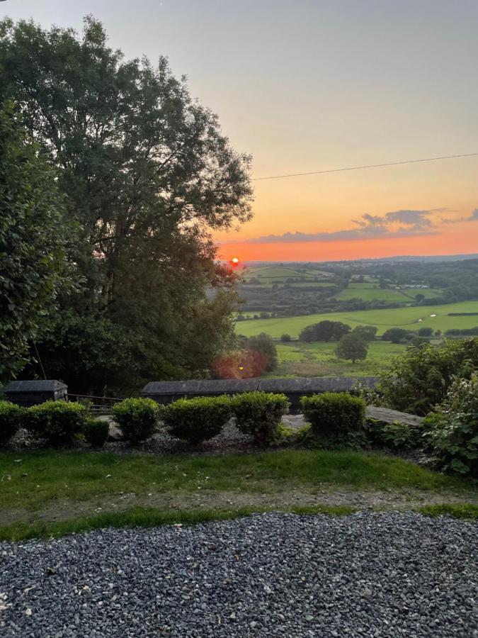 Efail Y Garn Bed and Breakfast Swansea Buitenkant foto