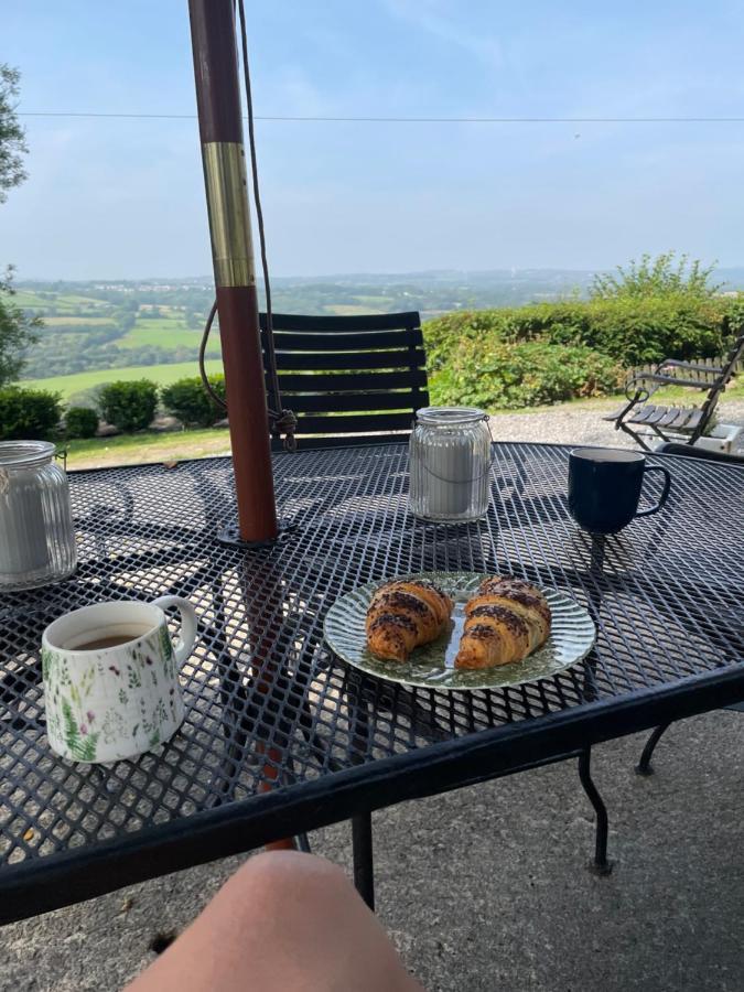 Efail Y Garn Bed and Breakfast Swansea Buitenkant foto